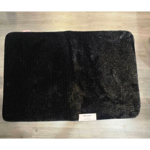 Juicy Couture Home Shimmer Plush Accent Rug - Picture 11 of 11